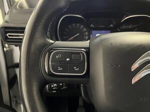 CITROEN BERLINGO PureTech 110 Feel XL / 7-hl / 1. om. / Merkkihuollettu / Mirror Screen / P-tutka /, vm. 2019, 120 tkm (18 / 27)