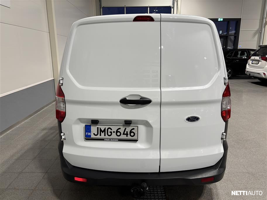 Ford Transit Courier