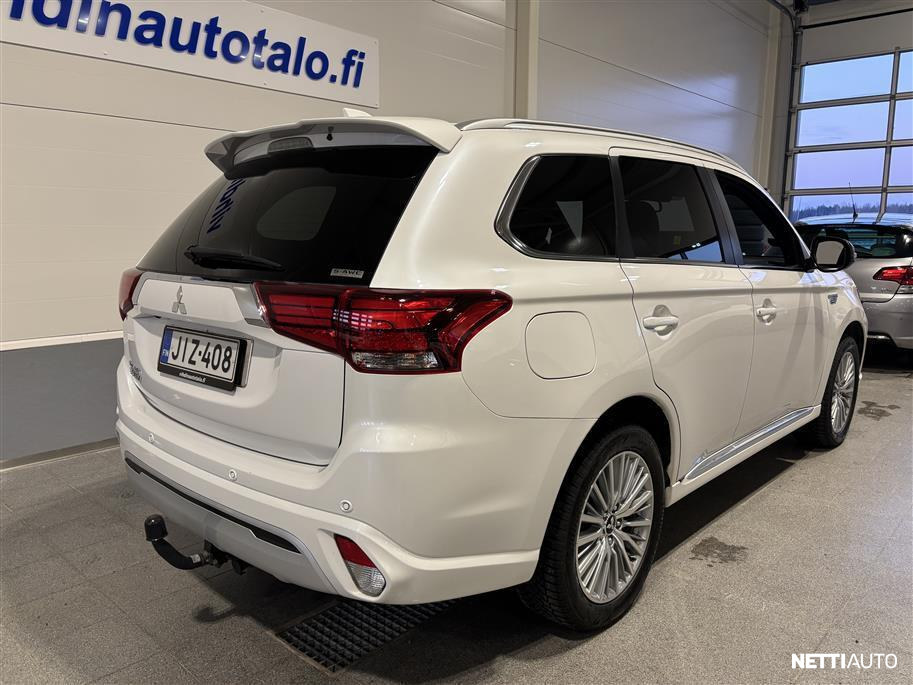 Mitsubishi Outlander PHEV