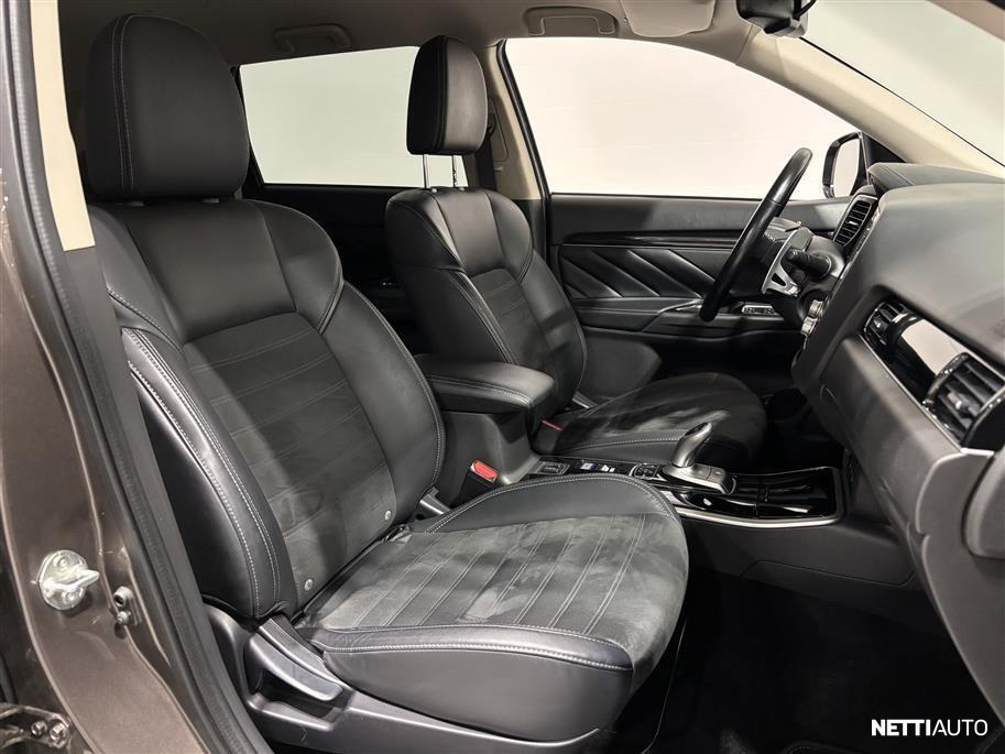 Mitsubishi Outlander PHEV