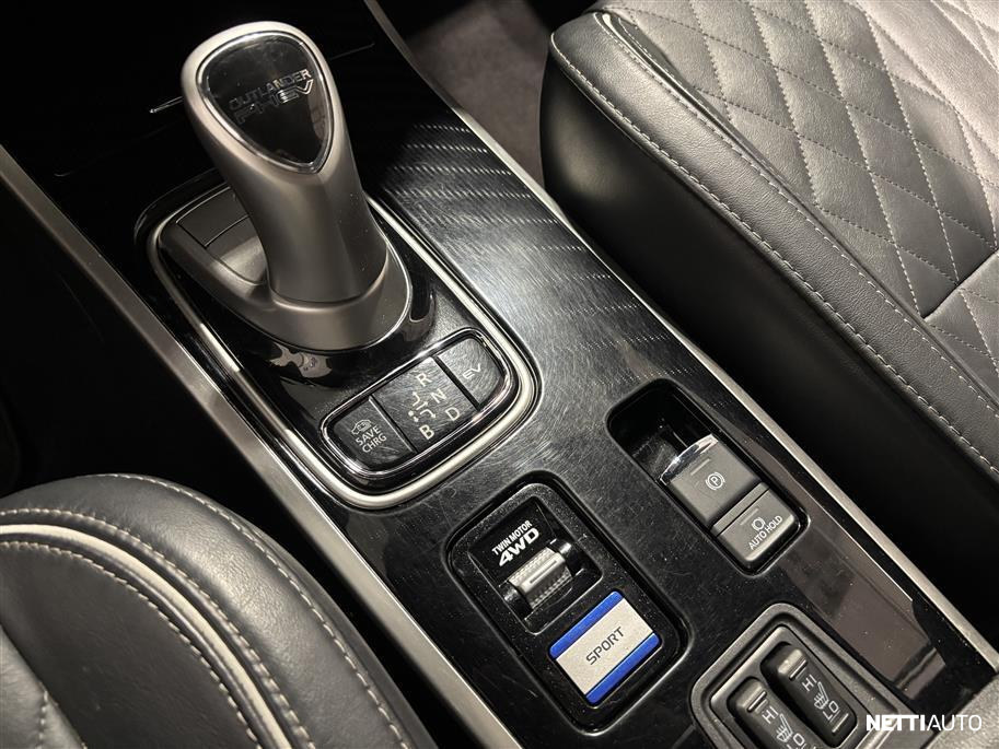 Mitsubishi Outlander PHEV