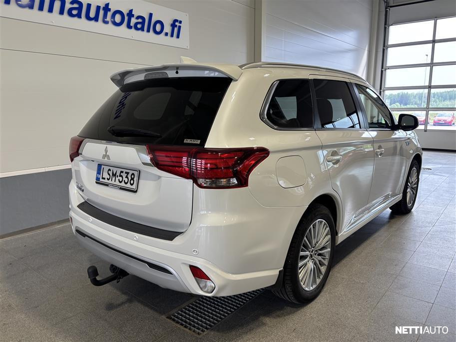 Mitsubishi Outlander PHEV