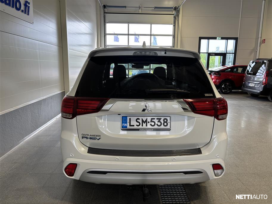 Mitsubishi Outlander PHEV