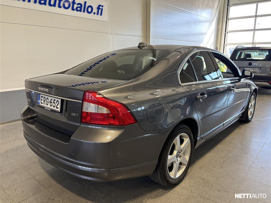 Volvo S80