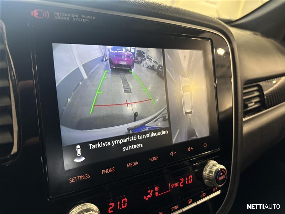 Mitsubishi Outlander PHEV