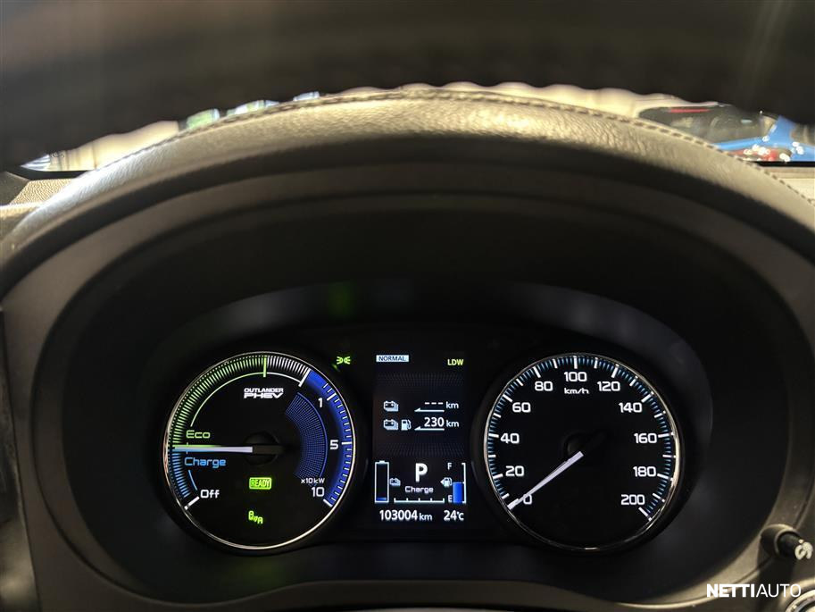 Mitsubishi Outlander PHEV