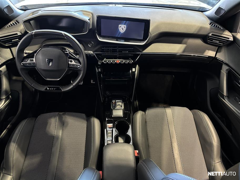 Peugeot e-2008