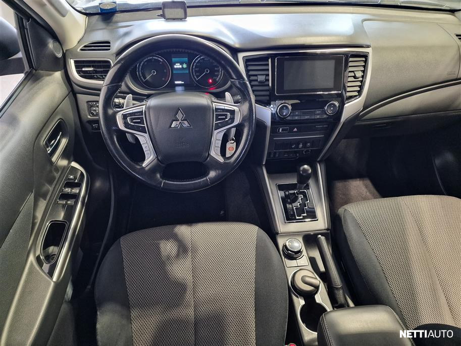Mitsubishi L200