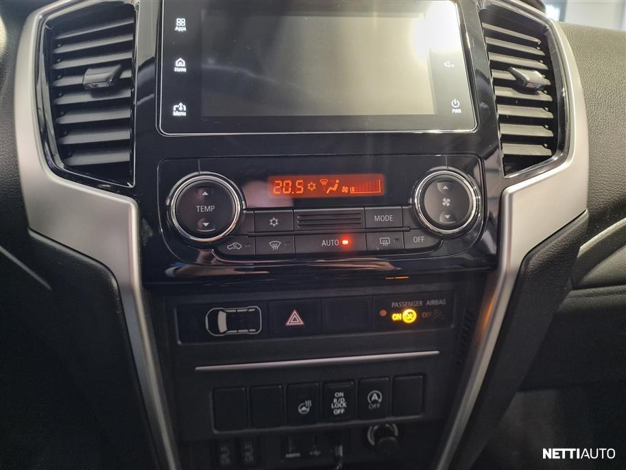 Mitsubishi L200