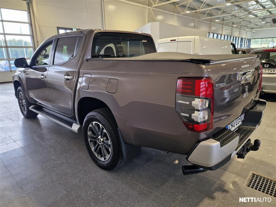 Mitsubishi L200