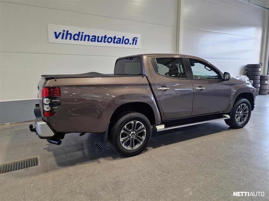 Mitsubishi L200
